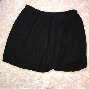 Old Navy Black Flowy Circle Skirt